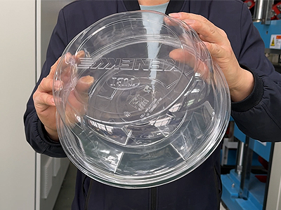 TTF-520A全自動三工位塑料熱成型機生產塑料蛋糕盒